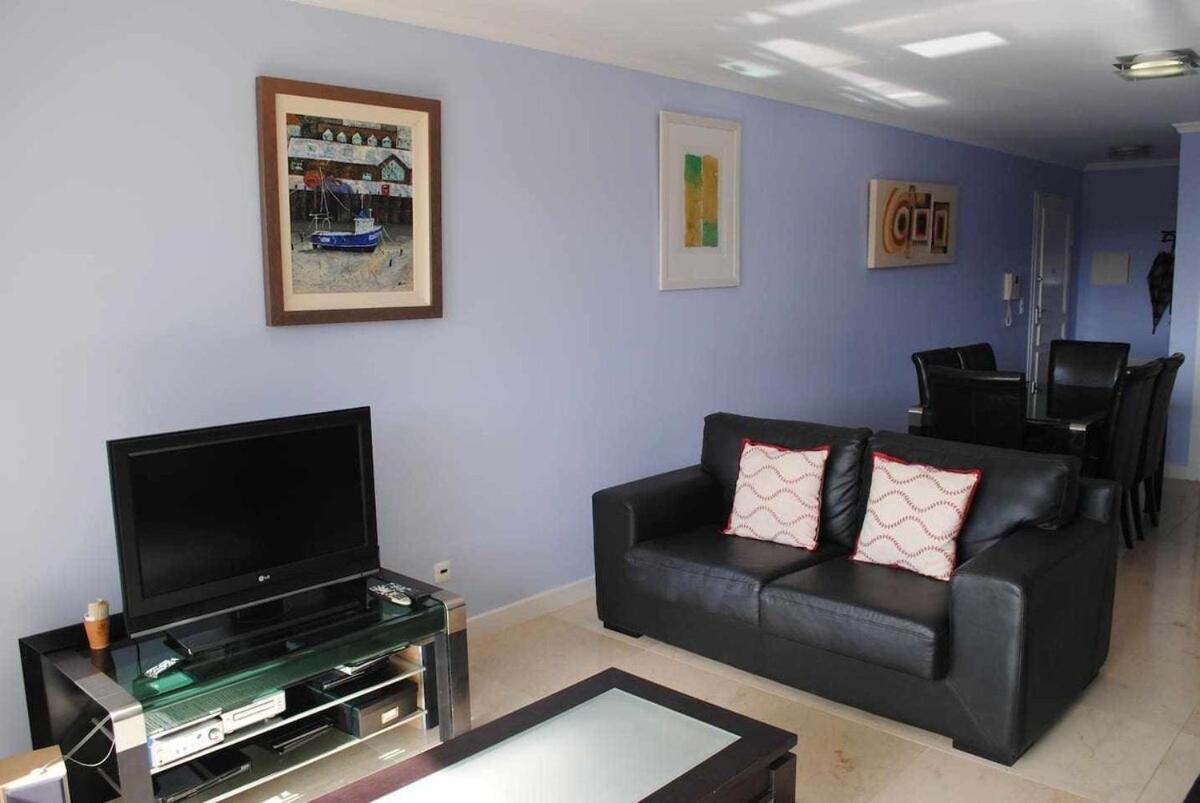 Plaza Bay Luxury Apartment With Swimming Pool Calheta  Extérieur photo